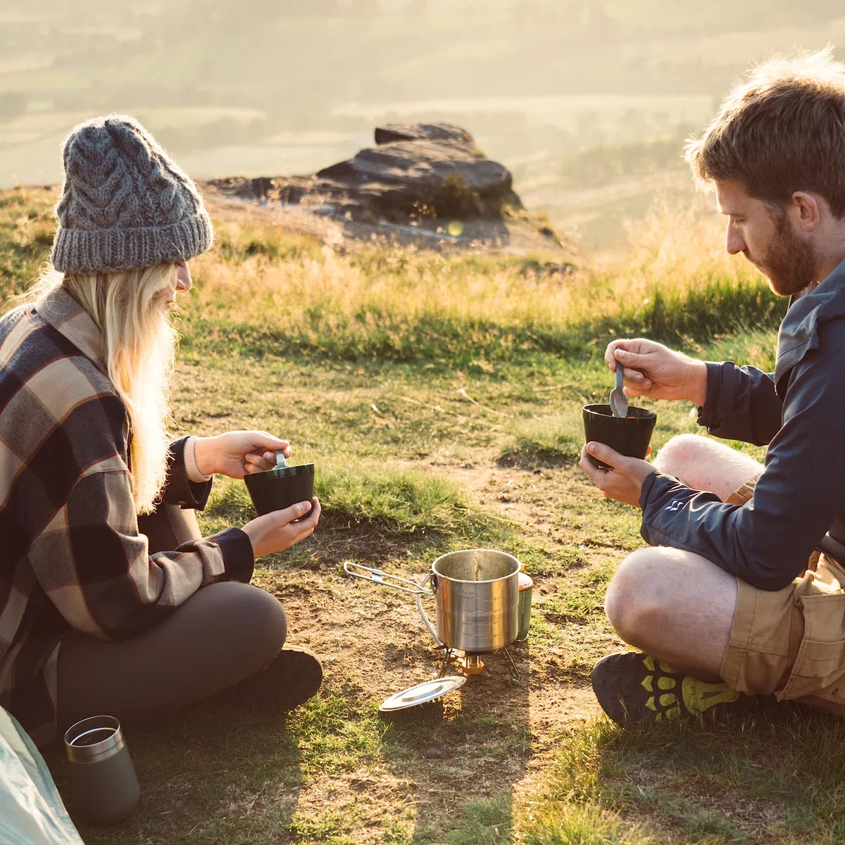 Stanley Adventure All-In-One Kampingkochset – Leichtes 6 bis 9-teiliges Outdoor Kochset aus Rostfreiem Edelstahl - Camping Geschirr - Ideal zum Backpacken, Wandern oder Zelten - Spülmaschinenfest