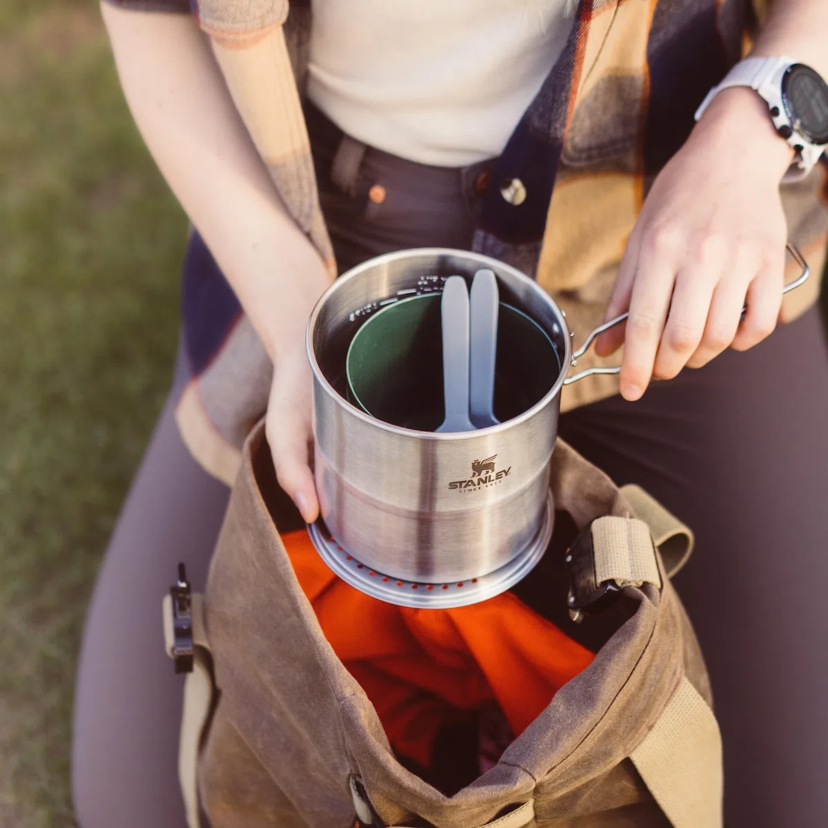 Stanley Adventure All-In-One Kampingkochset – Leichtes 6 bis 9-teiliges Outdoor Kochset aus Rostfreiem Edelstahl - Camping Geschirr - Ideal zum Backpacken, Wandern oder Zelten - Spülmaschinenfest