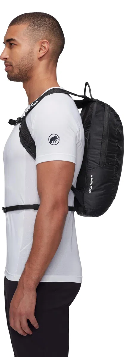 Mammut Unisex Neon Light Climbing Packs (pack of 1)