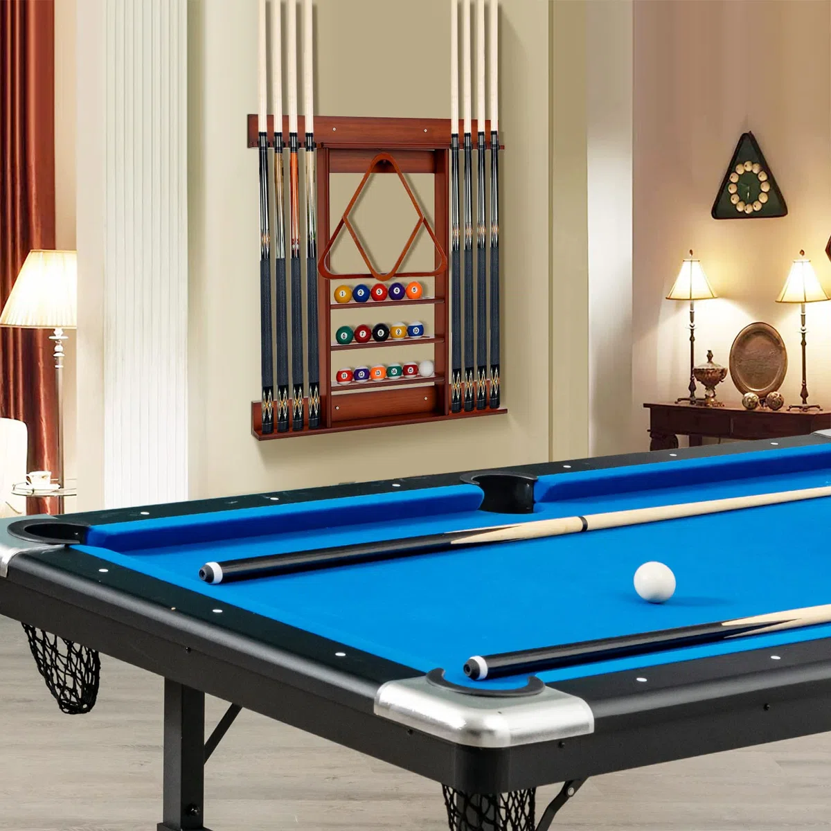 COSTWAY Billard Queue Halter Wandmontage, Wandqueuehalter für 8 Queues, 15 Billardkugeln und 1 Ballständer, aus Kiefernholz (Braun)