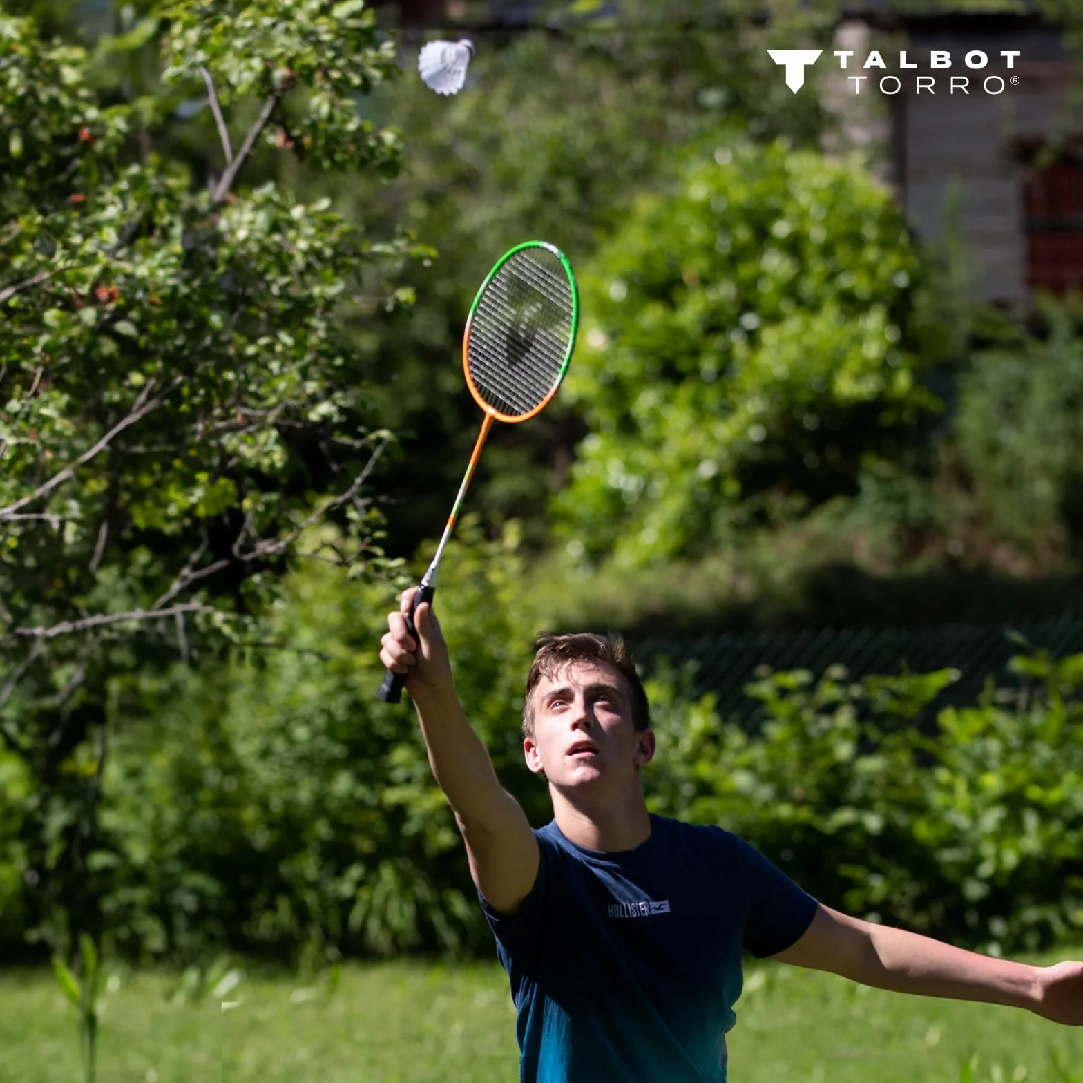 Talbot-Torro Badminton-Set 4-Attacker Plus, Kolmplettset mit 4 Schläger, 3 Federbälle, komplette Netzgarnitur, in wertiger Tasche