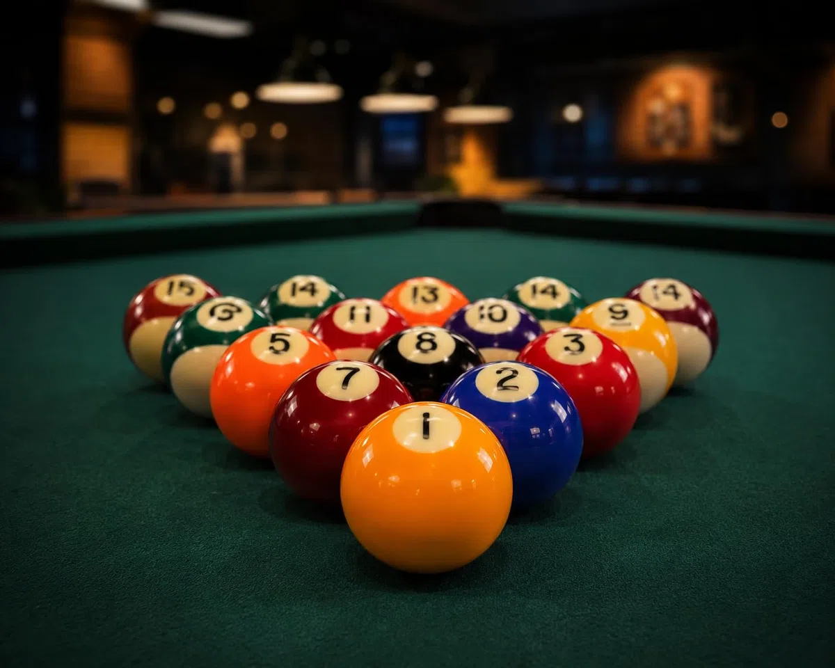 John West Pool Billardkugeln 57 mm Komplettes Set | Mit Spielkugel, Aufbewahrungsbox, Für Hobby, Freizeit & Gaststätte, Poolbillard