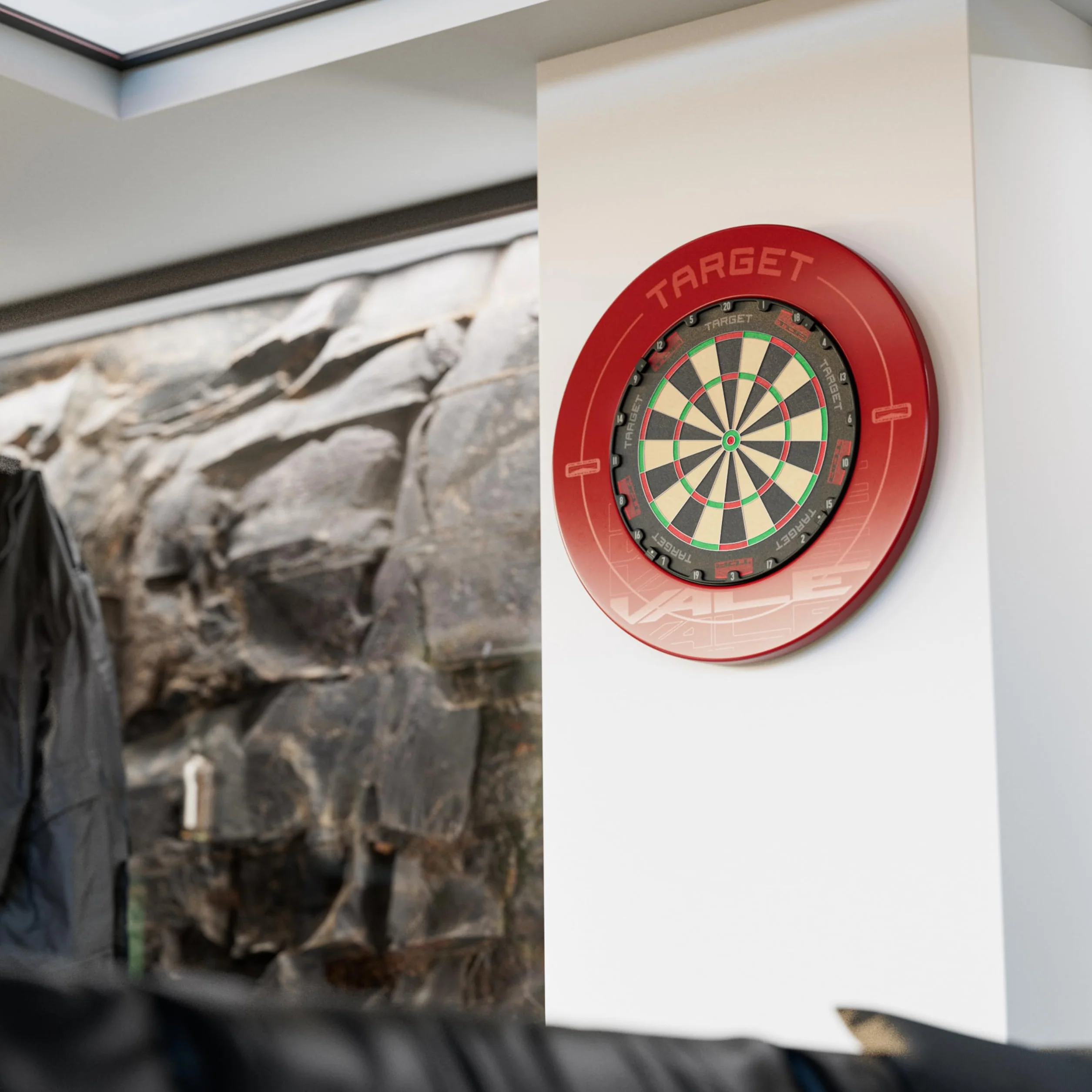 Target Darts Pro Tour & VALE Dartscheibe Surround (Rot/Schwarz/Vale) | Dartscheibe Wandschutzring, Außenwandschutz für Dartscheiben, Kompatibel mit jeder Scheibe | Professionelles Dartzubehör