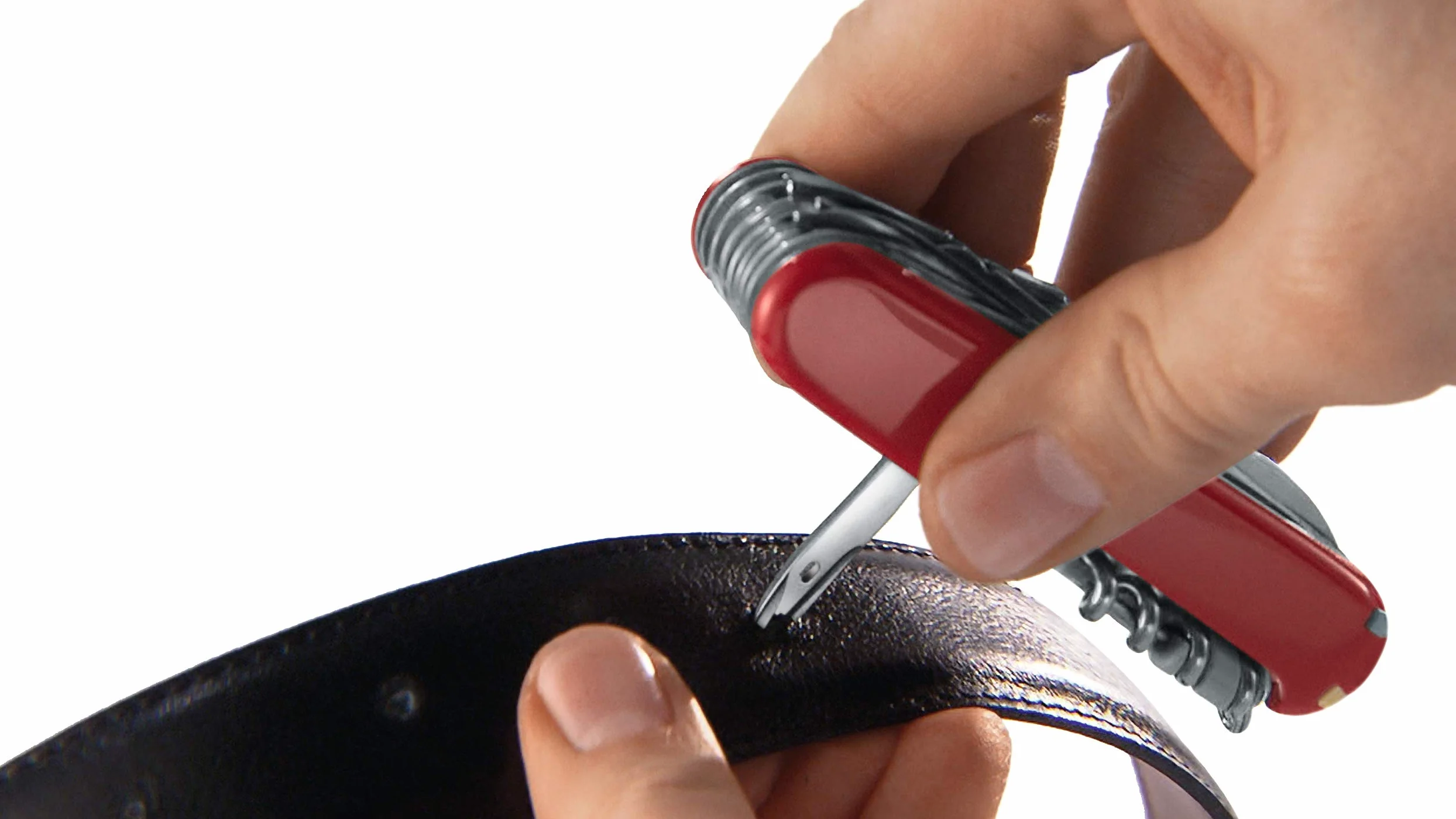 Victorinox Schweizer Soldatenmesser 08, Multitool, Swiss Army Knife mit 10 Funktionen, Einhand-Feststellklinge mit Wellenschliff, Grün/Schwarz