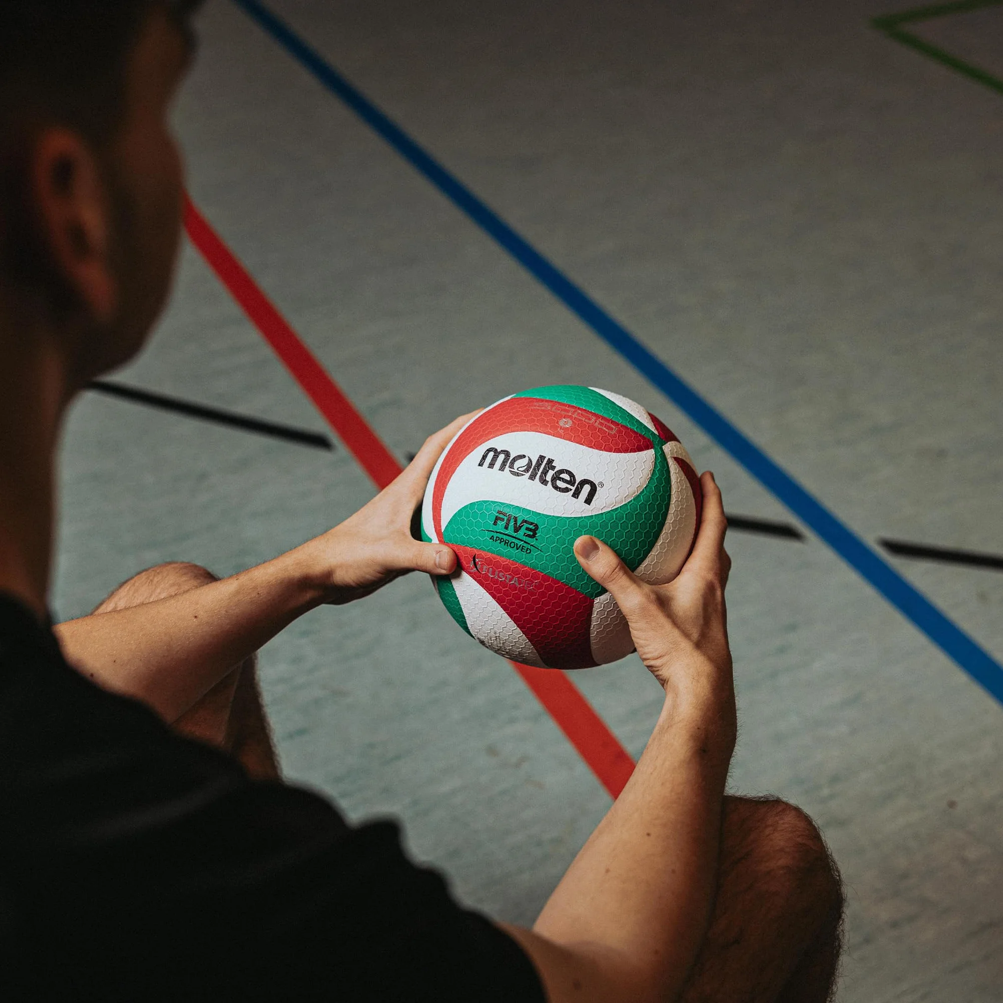Molten V5M4000-DE Volleyball, Wettspielball, Synthetik-Leder, weich, DVV Prüfzeichen, weiß/grün/rot, Größe 5, Paketeinheit 60