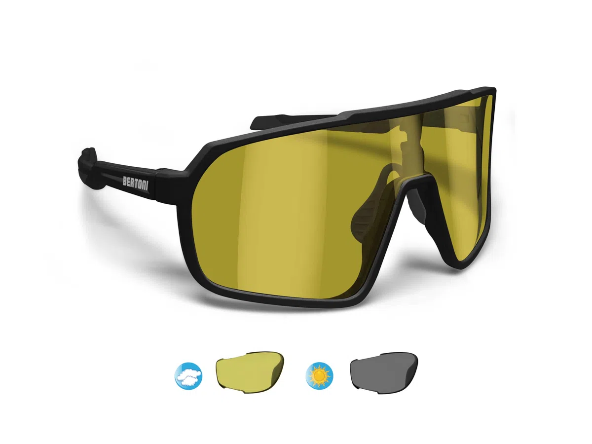 BERTONI Radfahren MTB Lauf Sportbrille für Männer Frauen in TR90 Antibeschlag Weitwinkelobjektiv mod. GEMINI