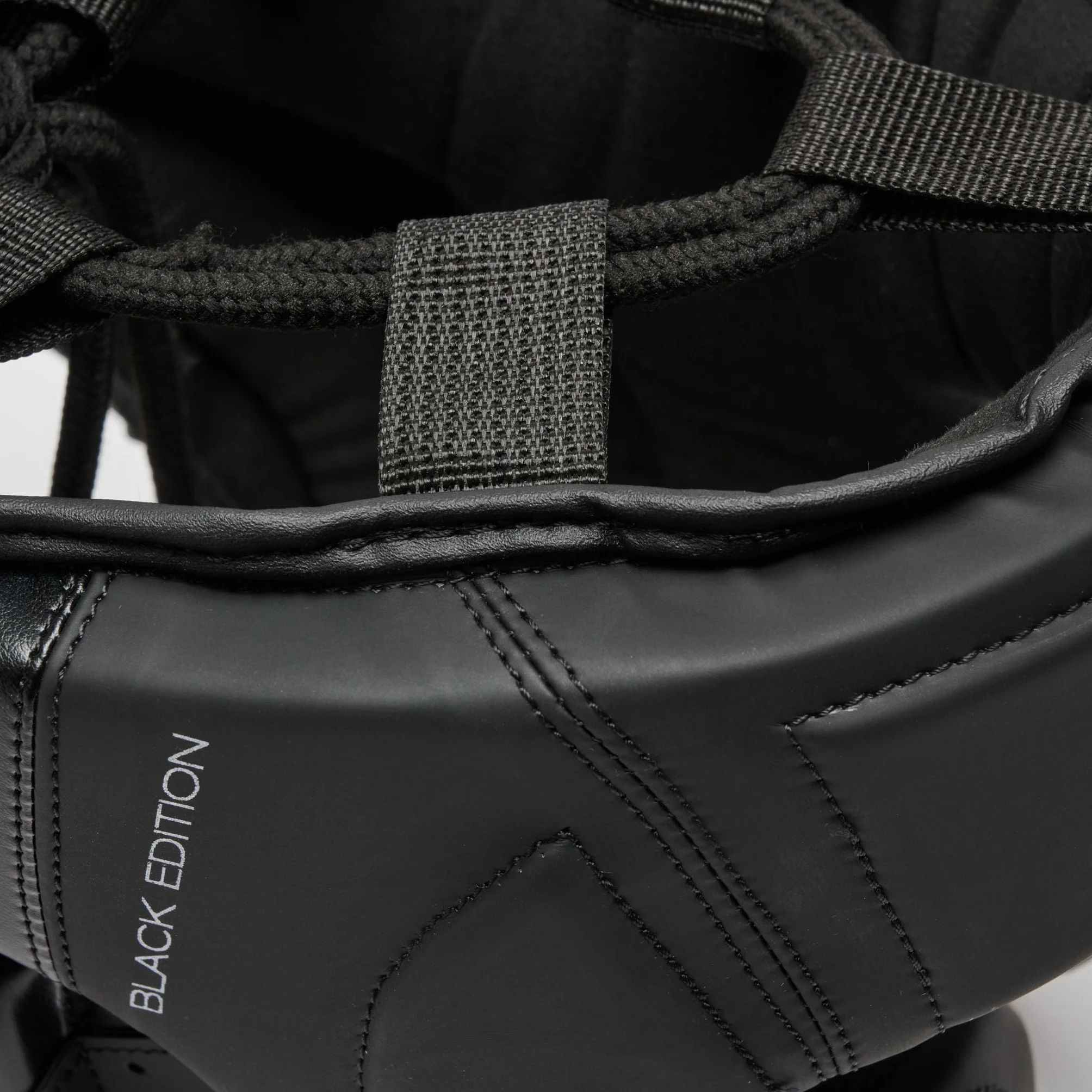 Leone 1947 CS435, Helm Black Edition Unisex Erwachsene, Schwarz, M