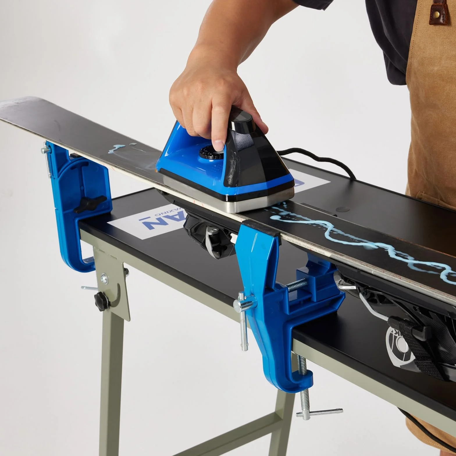 XCMAN Ski Snowboard Wachseisen 230V 1200W genoppter Grundplatte und guter Thermosta-Hochtemperatur-Kontrollgenauigkeit