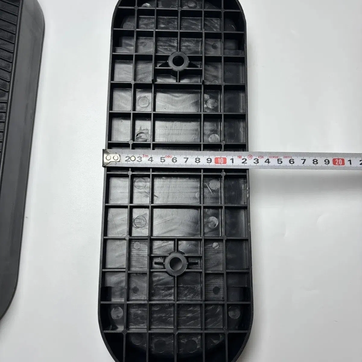 Rüsten Sie Ihr Heim-Fitnessstudio mit unserem universellen elliptischen Fußpedal Anti-Rutsch-Zubehör auf – einfach zu installieren, perfekt als elliptische Ersatzteile (8 mm Öffnung)