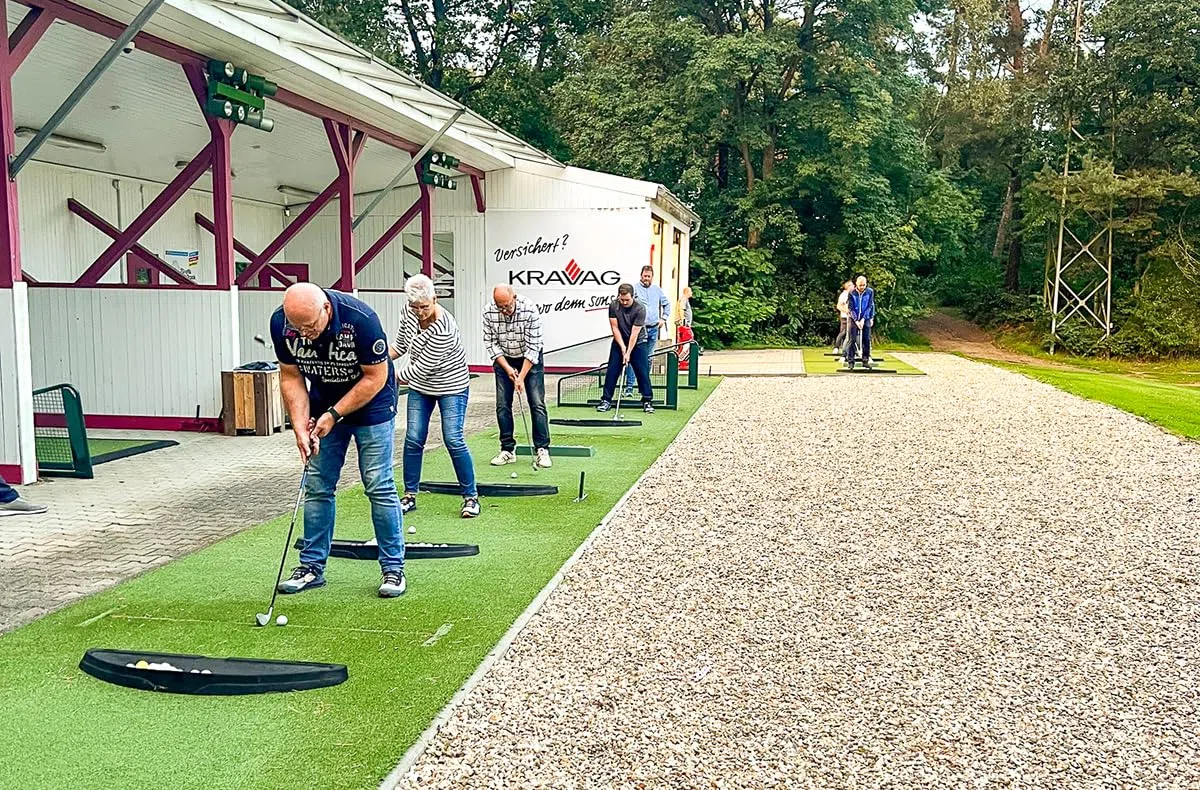 JOCHEN SCHWEIZER Geschenkgutschein: Golf Schnupperkurs Wassenberg