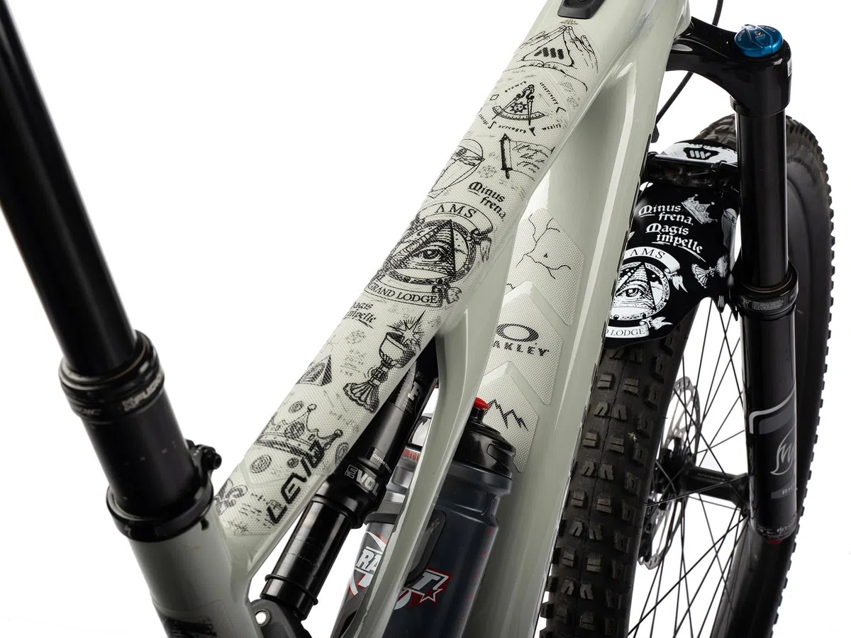 All Mountain Style Fahrrad Rahmenschutz Universeller MTB Rahmenprotektor, 10-teiliger Satz, Hochfester Honigwaben-PVC, Gelbfrei, Fahrradschutz